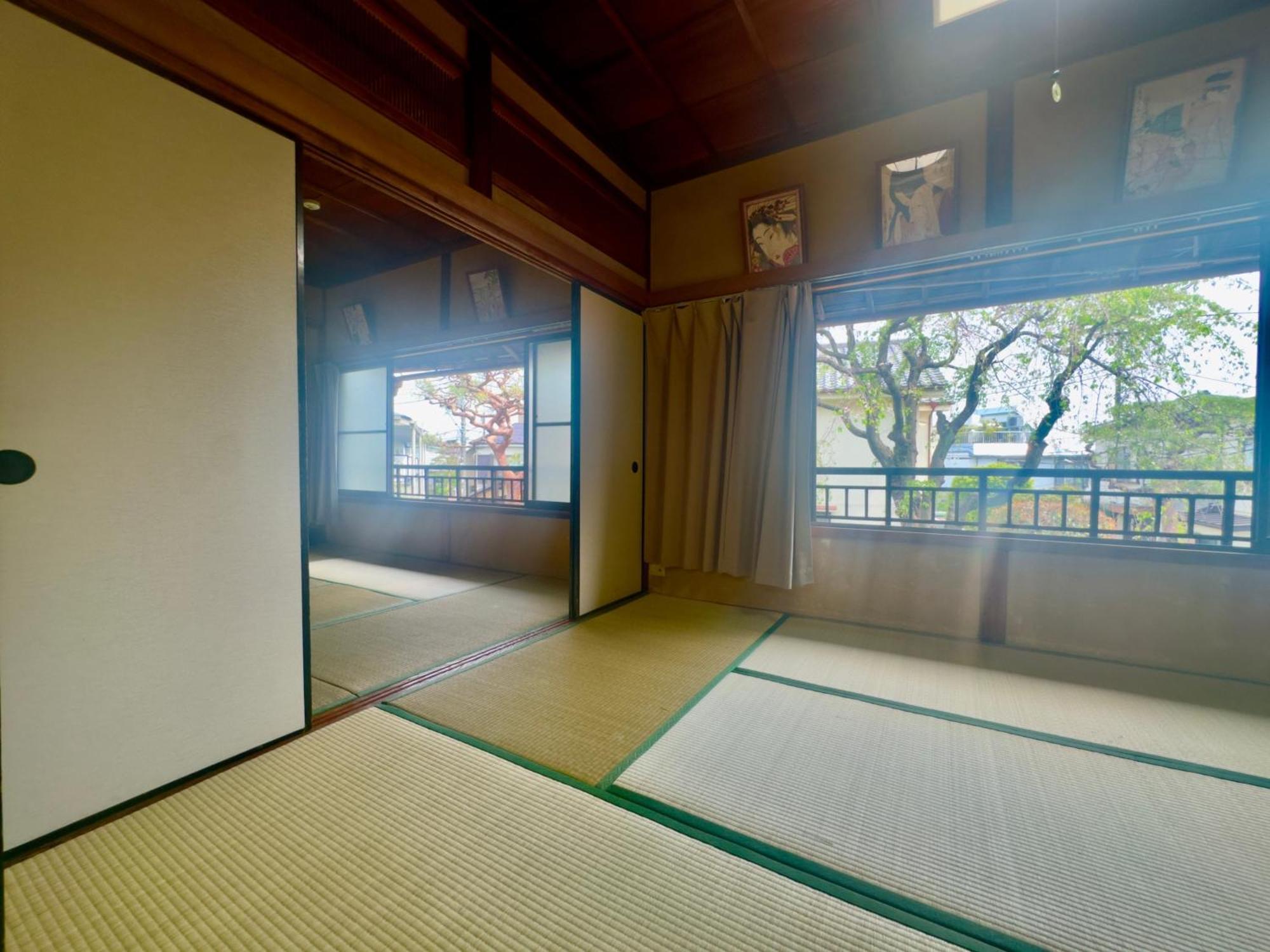 Family Or Business Travel 20 Percent Off丨200 Sqm 丨 14 Min To Shinjuku 丨century-old Japanese Garden 丨3 Parking Spaces丨4 Bedrooms