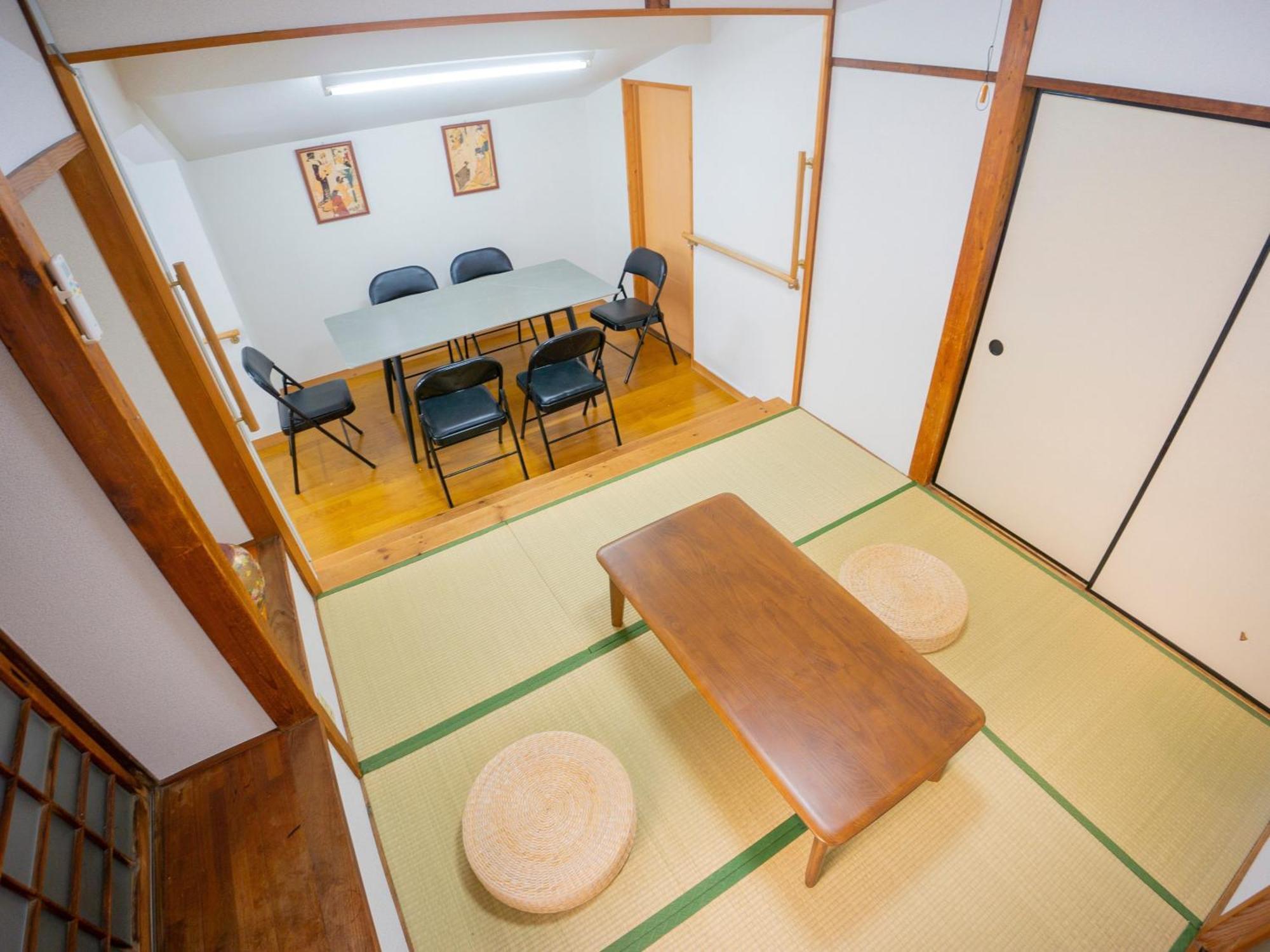 Villa Family Or Business Travel 20 Percent Off丨200 Sqm 丨 14 Min To Shinjuku 丨century-old Japanese Garden 丨3 Parking Spaces丨4 Bedrooms *