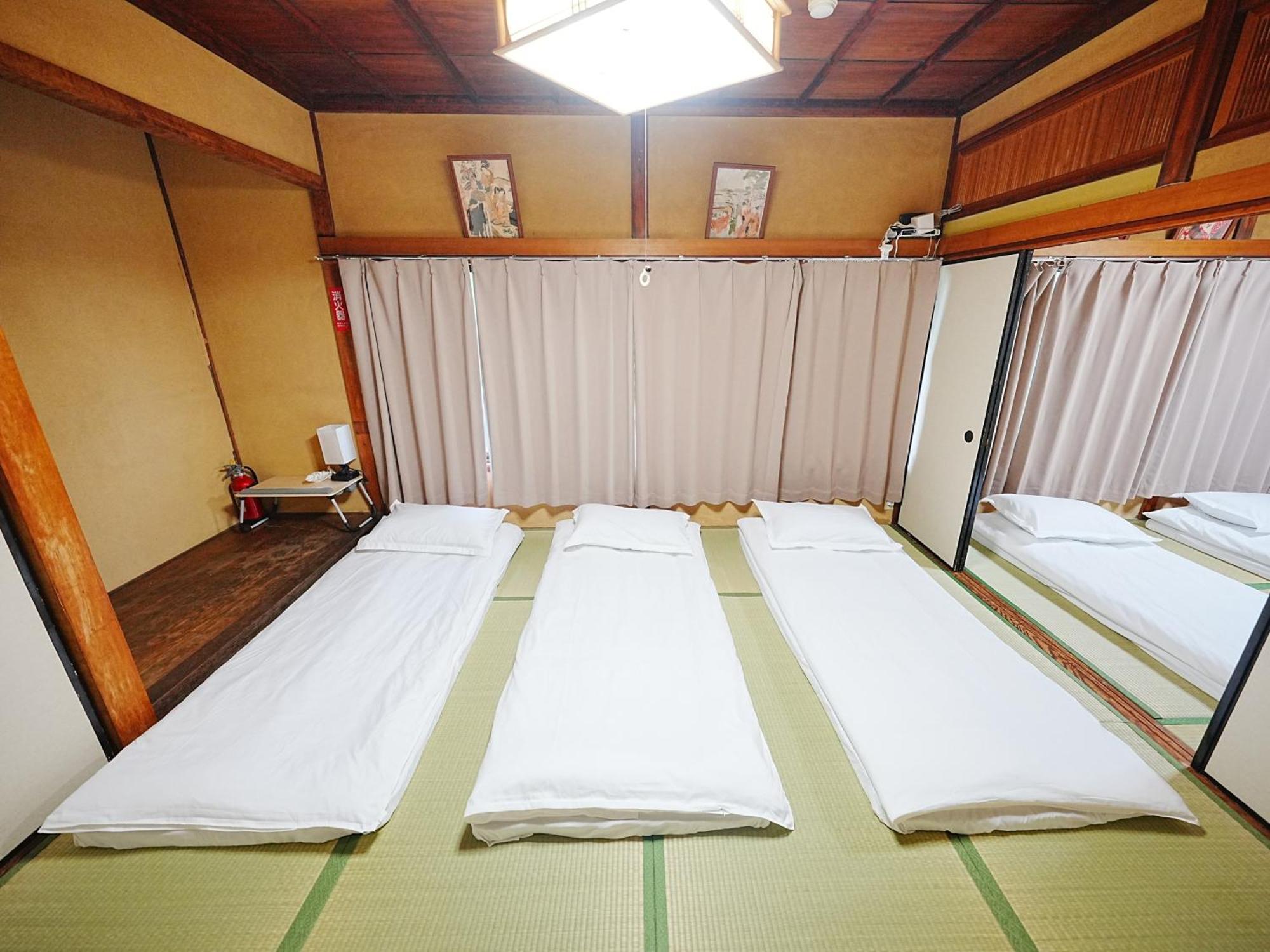 Family Or Business Travel 20 Percent Off丨200 Sqm 丨 14 Min To Shinjuku 丨century-old Japanese Garden 丨3 Parking Spaces丨4 Bedrooms Tokio