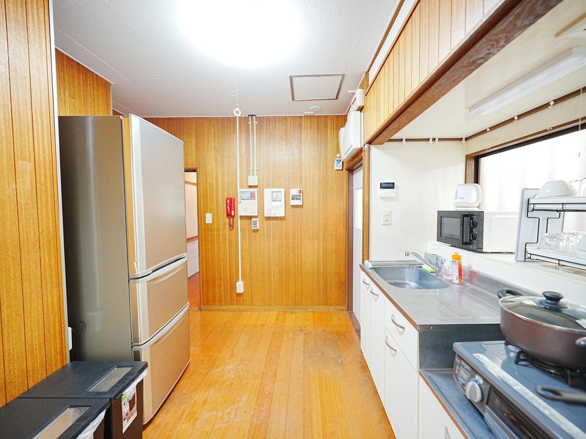 Villa Family Or Business Travel 20 Percent Off丨200 Sqm 丨 14 Min To Shinjuku 丨century-old Japanese Garden 丨3 Parking Spaces丨4 Bedrooms